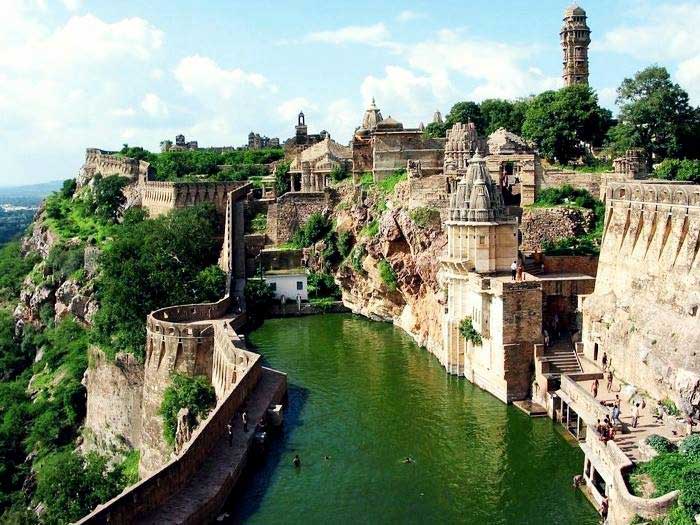 chittor2_web