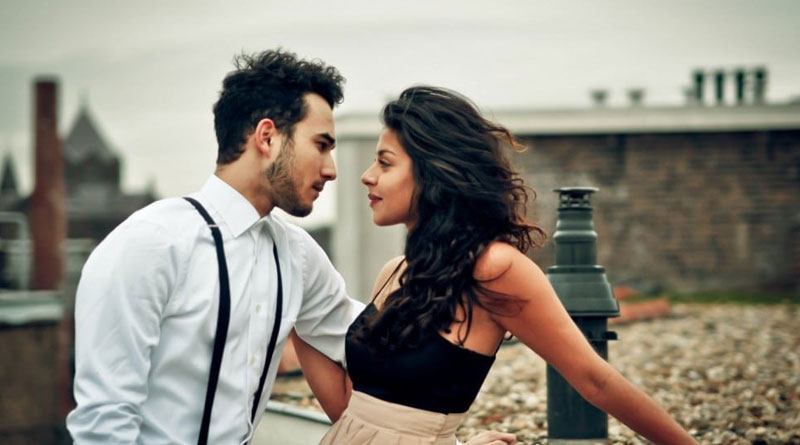 four-top-tips-to-turn-his-head-how-to-attract-a-man