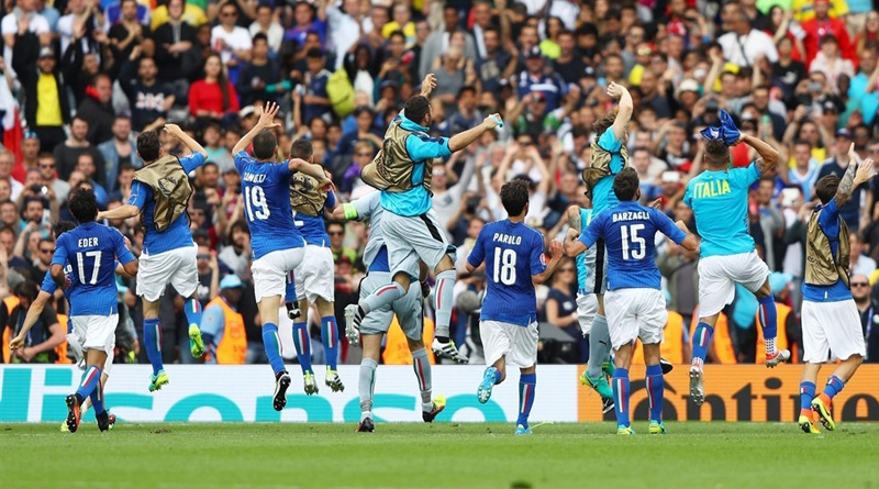 Robbie Brady's dramatic late winner sank Italy and sent the Republic of Ireland into the last 16 of Euro 2016
