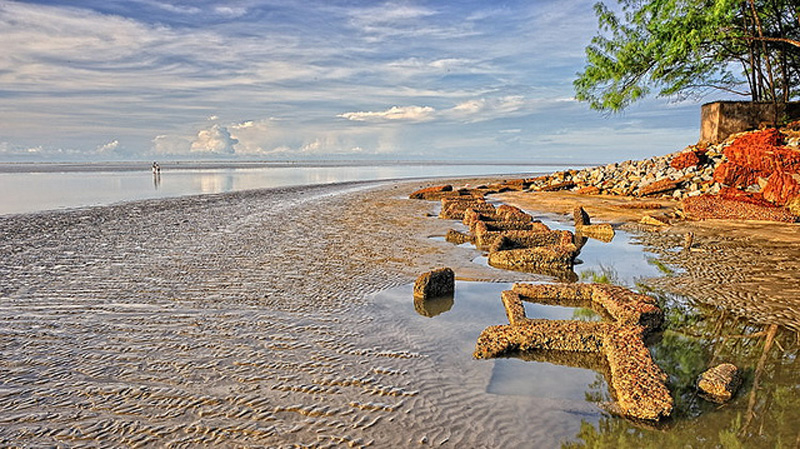 chandipur-beach