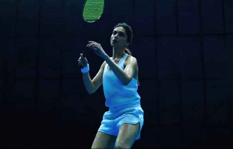 deepika2_web