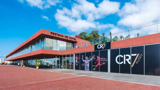 pestana-cr7-funchal-exterior-01-636041920916445021