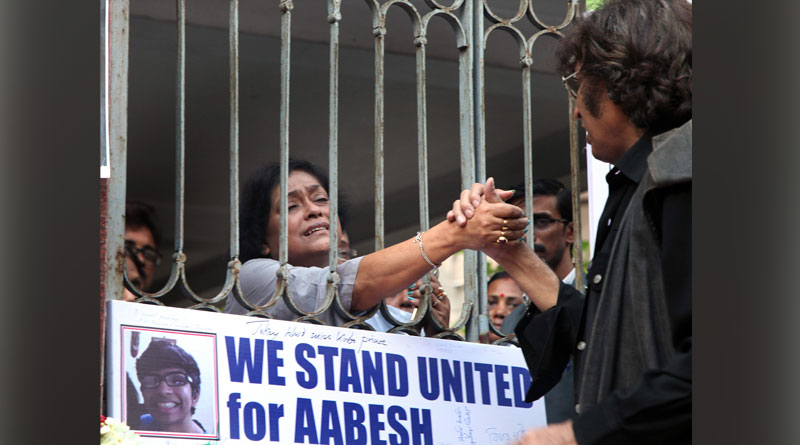 Amidst demands for "justice" and "impartial investigation" in the mysterious death of 17-year-old Abesh Dasgupta