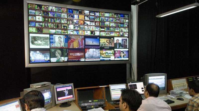 Pakistan to stop airing Indian channels in the country