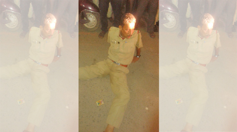 Drunk Purulia Policeman In Viral Video, Investigation Demanded