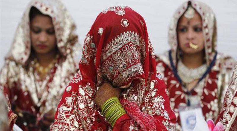  UP muslim girl ties knot with saudi groom via video conference