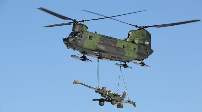 M-777-ultra-light-howitzers-2