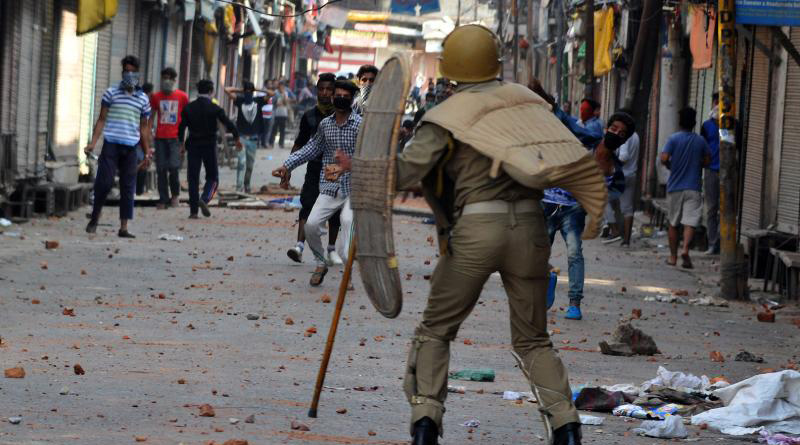 Fierce clashes erupt in Kashmir following Eid prayers