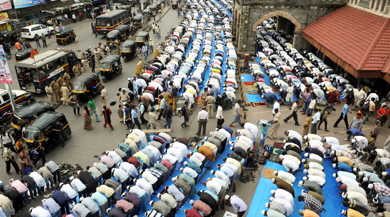 Sikhs offer gurdwara to Muslims for Eid namaaz