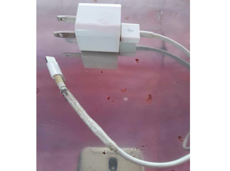 frayed-iphone-charger