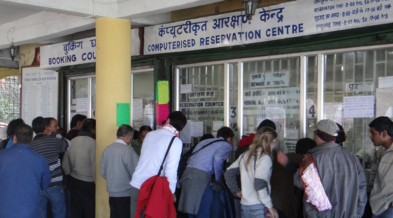 Indian Railway to offer 5% discount on ticket on cards