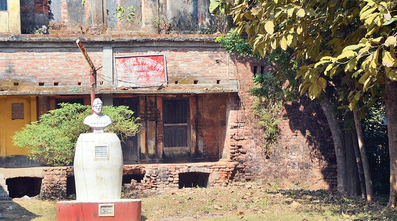 Katwa ashram pays tribute to Netaji Subhas Chandra Bose