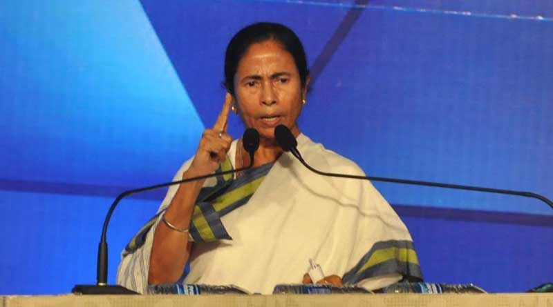 Mamata Banerjee lays IT hub foundation at New Town