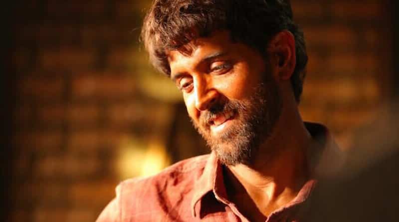 Actor Hrithik Roshan dance with under privileged kids