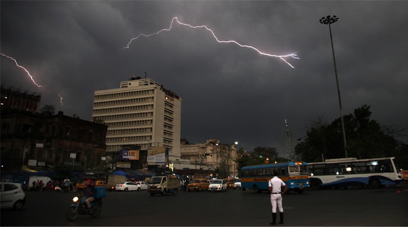 Rain or thundershower likely to occur in Kolkata | Sangbad Pratidin
