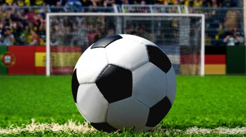 Football clubs of Kolkata join hands to provide free Corona vaccination | Sangbad Pratidin