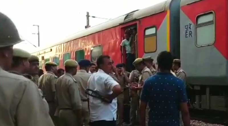 Truck Rams Into Rajdhani Express In Madhya Pradesh, 2 Coaches Derail