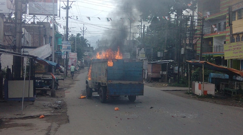 Barakpur: BJP allegedly attacked by TMC goons 