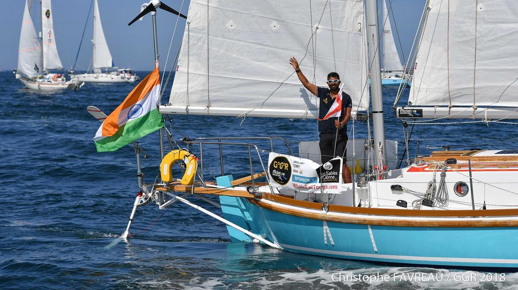 Rescue operations started for injured Indian Navy officer Abhilash Tomy