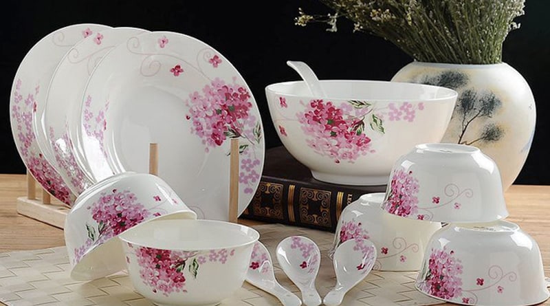 Some tips for your bone china pan