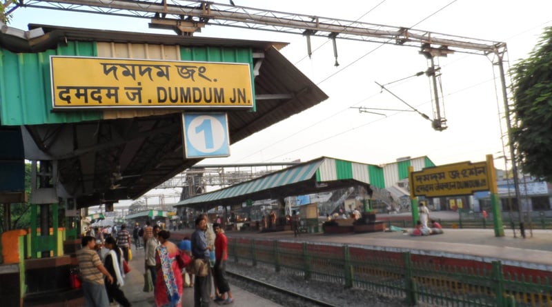 Youth falls from running train at Dumdum, dies