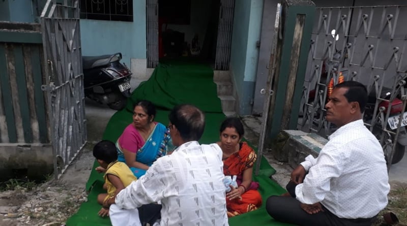 Cochbehar: woman starts sit in to stop second marriage of husband