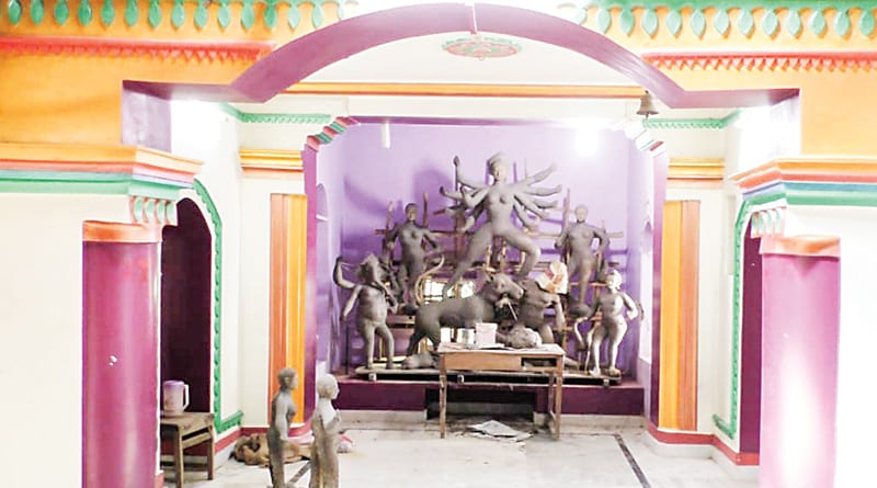 Kharagpur: This is the special thing about Das Patnaik Durga Puja
