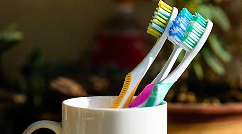 How to reuse an old toothbrush