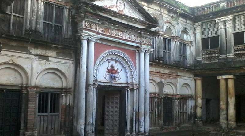 Poet Jatindra Mohan familys Durga Puja