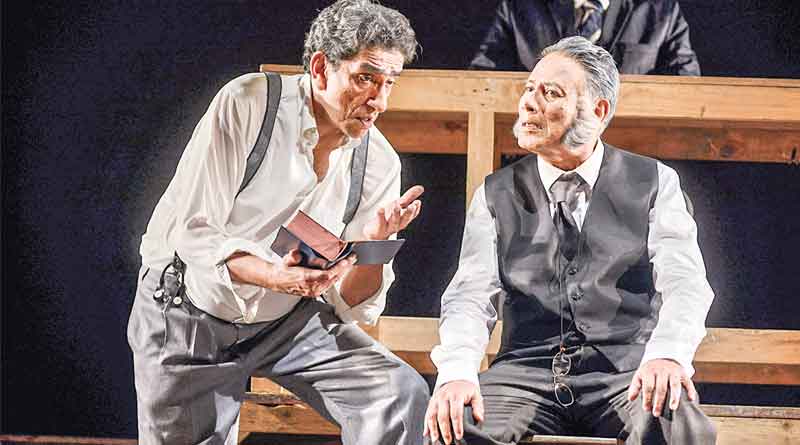 Drama 'Apabitra' a tour to lost days