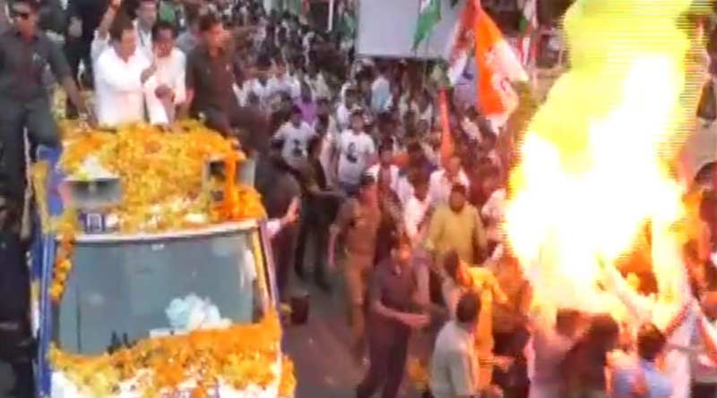 Explotion scare at Rahul Gandhi's road show