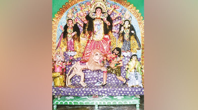 Burdwan: Puja in ‘Ghoshal Bari’ a must visit