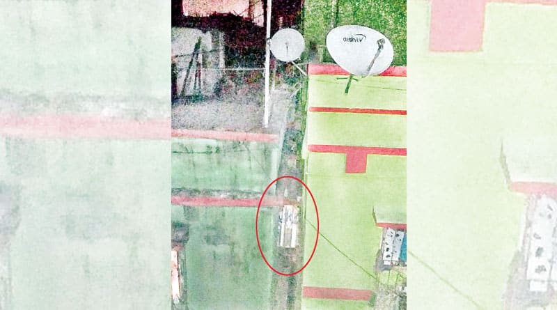 Multi storage building damaged, panic in Kolkata