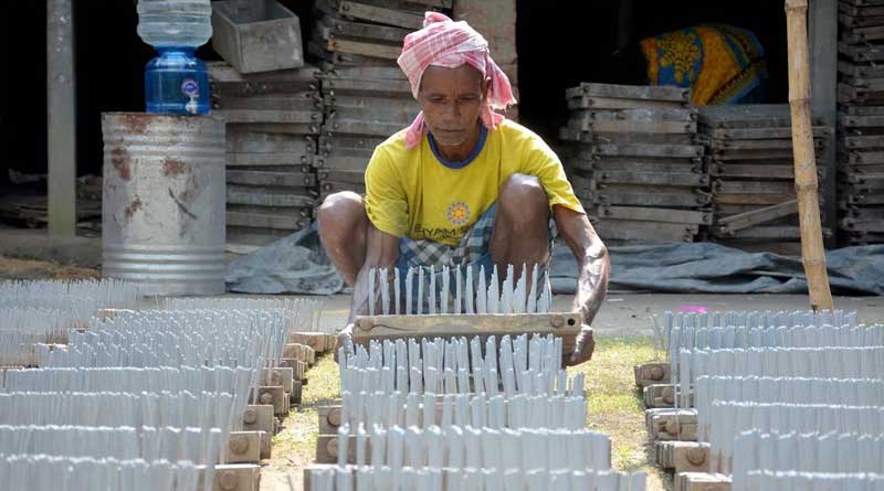 Low profits in Bengal's fireworks industry