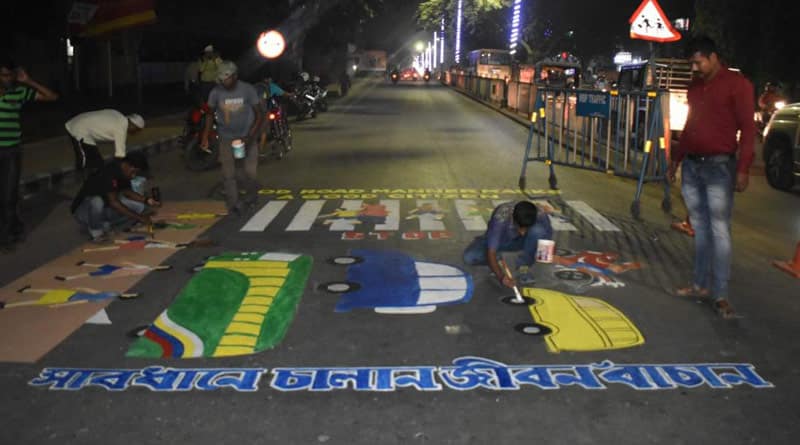 Traffic police beautifying roads
