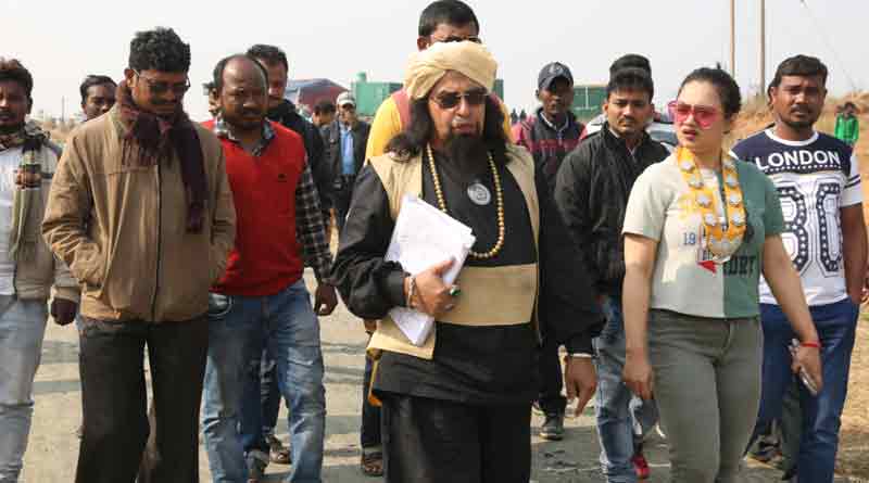 Shooting of 'Purba Paschim Dakshin'