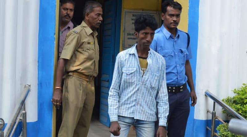 Burdwan: Masturbation in bus, man held
