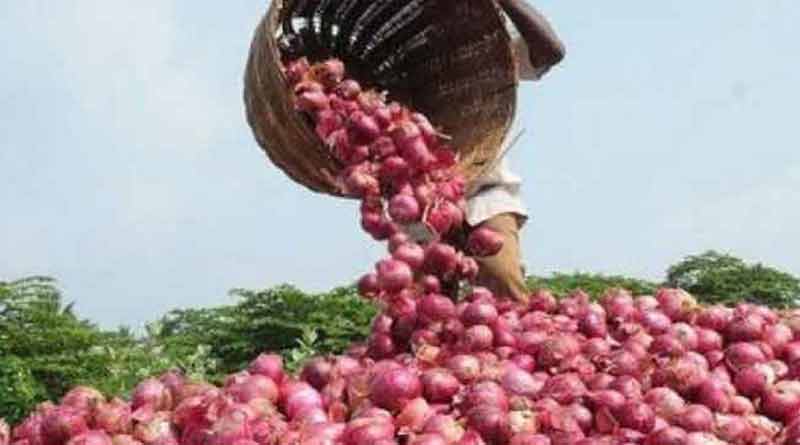 farmer dies after hearing Onion price