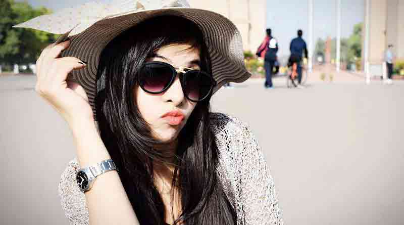 Dhinchak Pooja is back