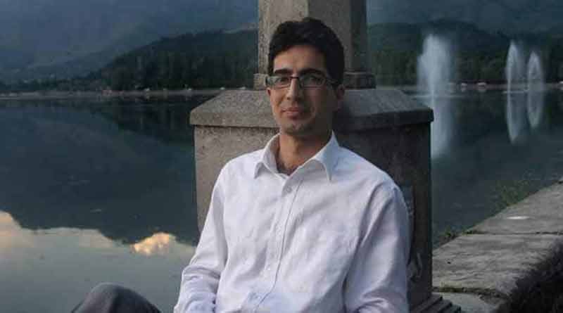  IAS topper Shah Faesal quits service