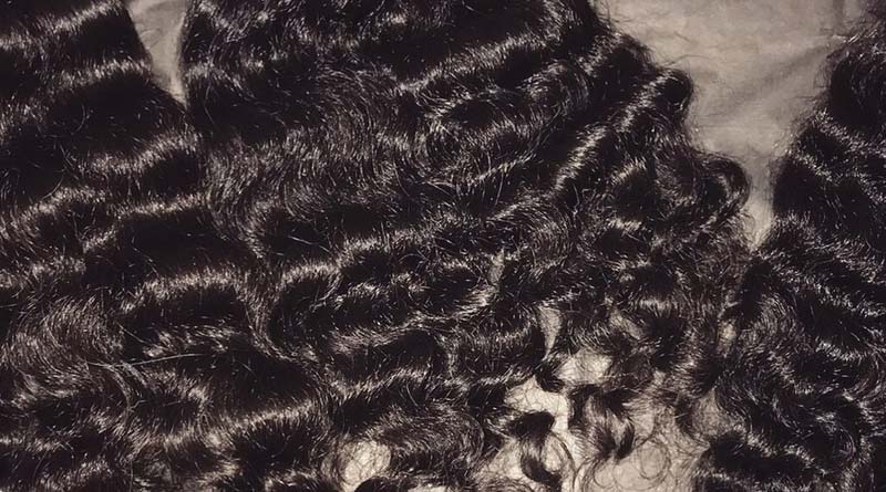 Hair worth 1 crore robbed