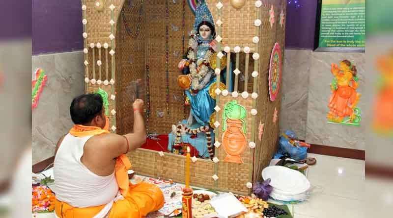 SARASWATI-PUJO