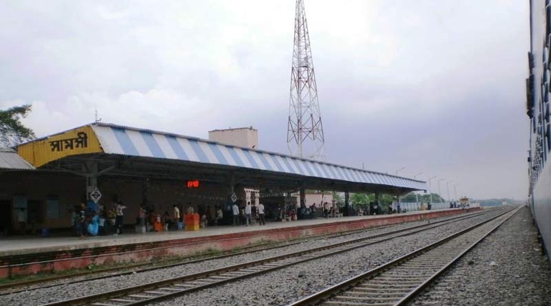 DMU passenger stopped in Maldha's Samsi