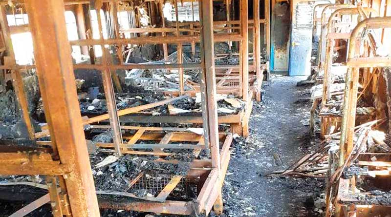 Negligence found over fire of Falaknuma Express at Santragachhi