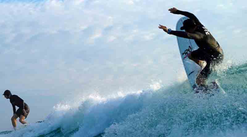 Jeans save a German youth from drowning