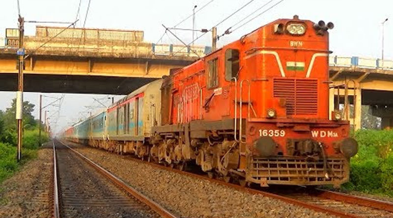 Indo-Bangaldesh maitree express ran over a mini truck