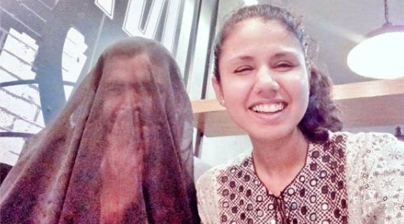 Pakistani man wears burqa on dinner date with wife