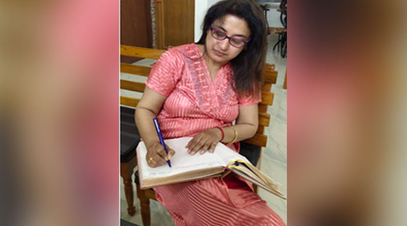 TMC's star candidate Satabdi Roy busy to write a poem