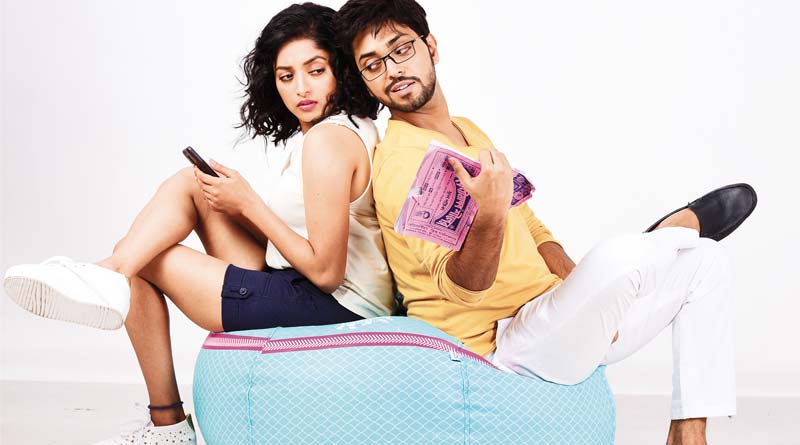 Tollywood actress Esha Saha signs a new bengali film