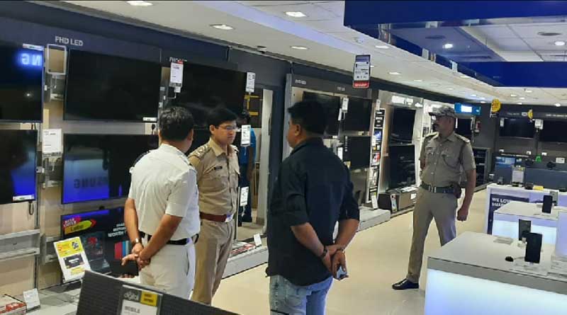 TMC worker And his aide detained for unlawful activities in Durgapur.